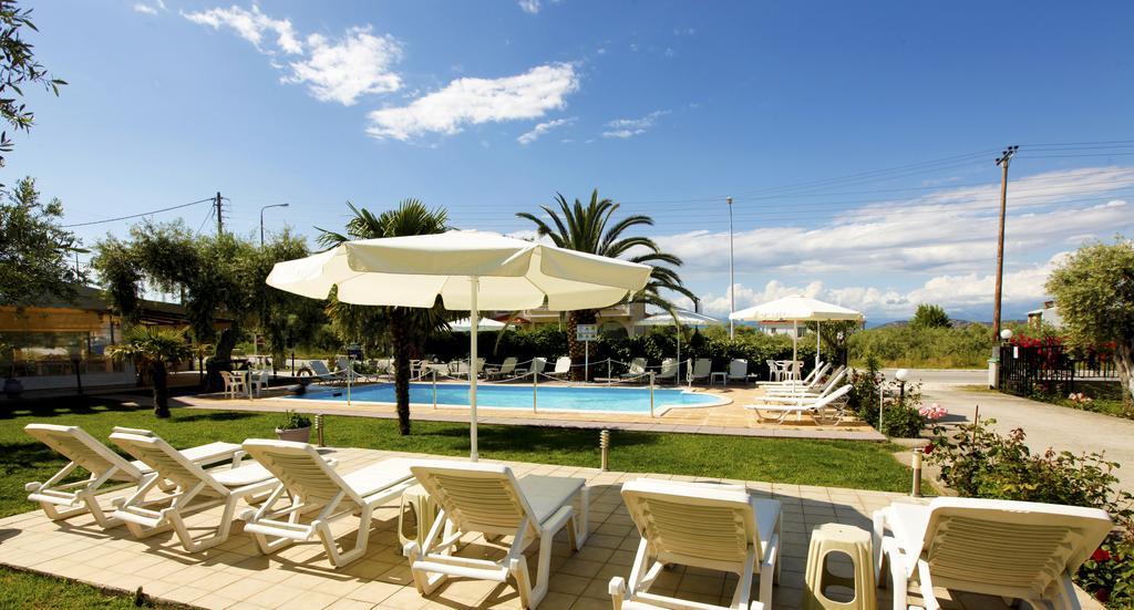 Chrisa Hotel Limenas  Exterior photo