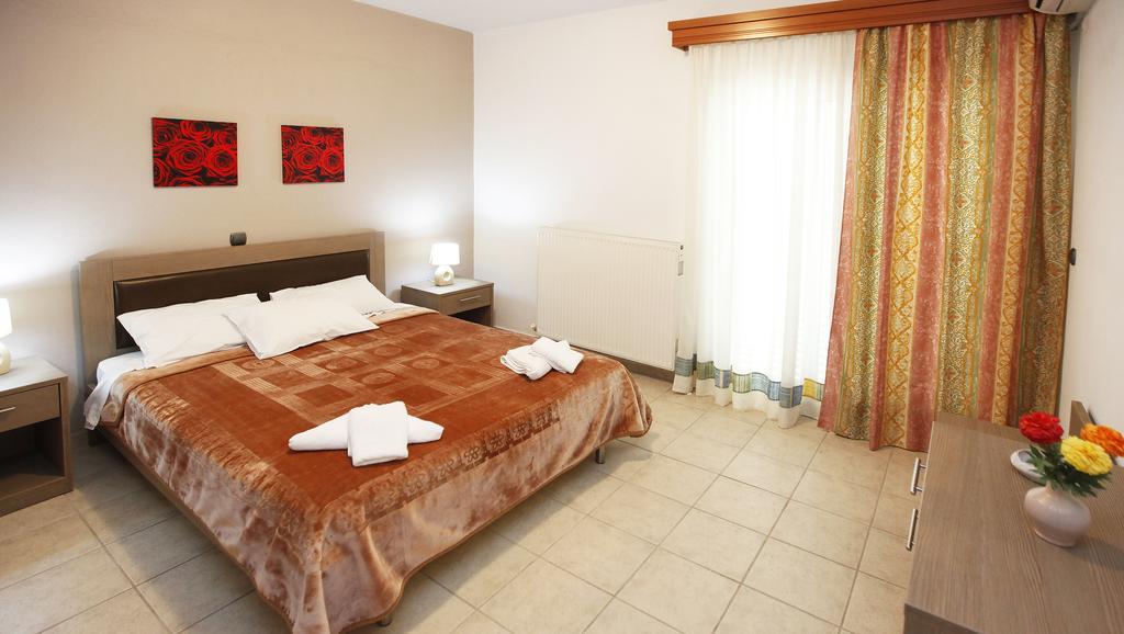 Chrisa Hotel Limenas  Exterior photo
