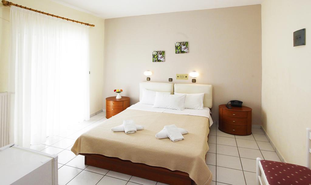 Chrisa Hotel Limenas  Exterior photo
